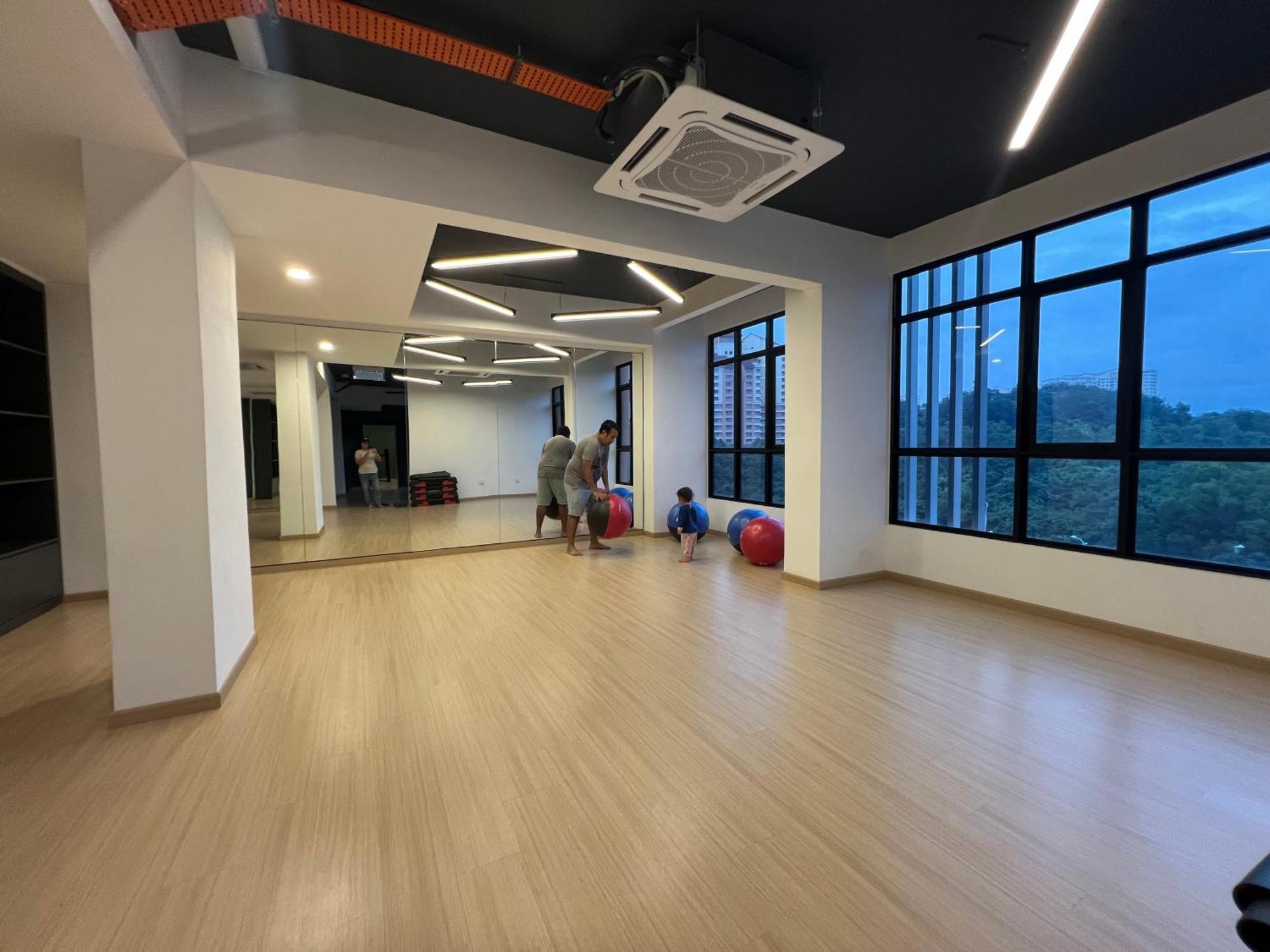 Aisha Staycation Wifi Big Patio Apartment Putrajaya